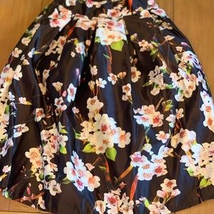 Choies Floral Skirt Size S